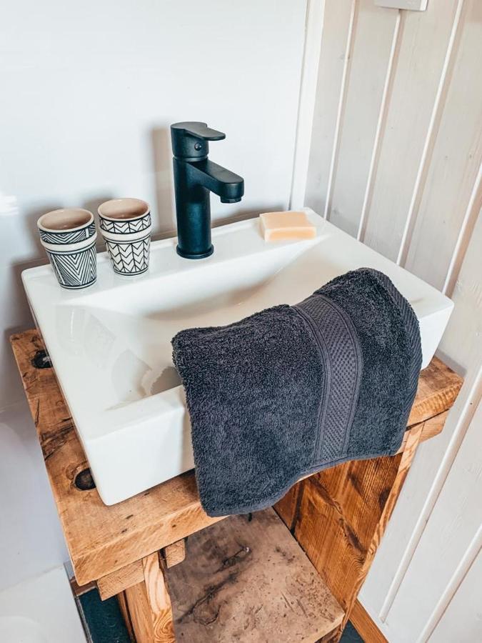 Joly Tiny House Hotel Overijse Ngoại thất bức ảnh